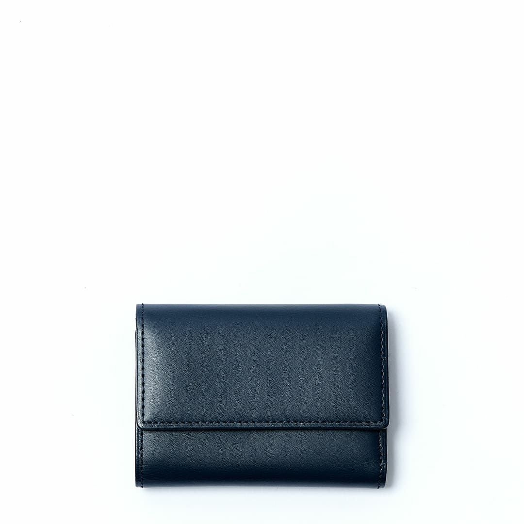 レザー ミニ財布 'Somos la Clica' ワキシングレザー ミニ財布 | 06A-SLG-M | エルゴポック公式オンライン