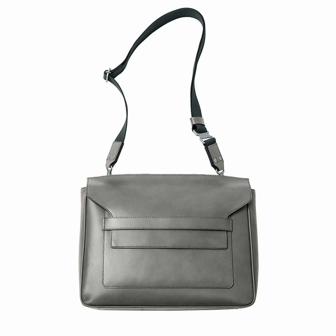 ACTIVO / アクティヴォ | ナイロン フラップ ショルダーバッグ | カーキ | レディース AVOCA フラップショルダー ショルダーバッグ バッグ かばん レディース